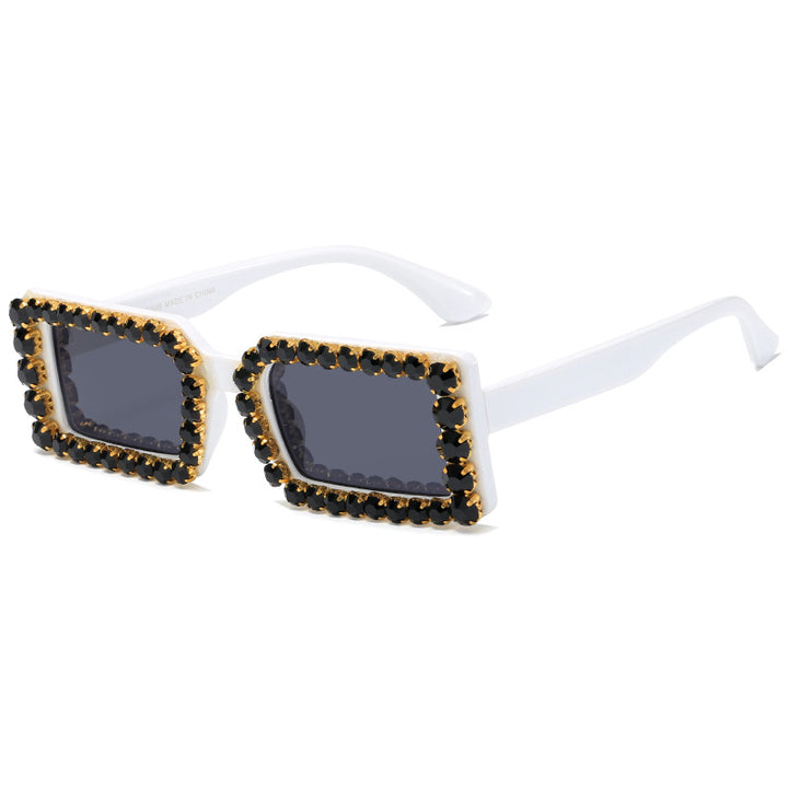 Dame moteriktig solbrille med glitrende rammedekorasjon Luvikno