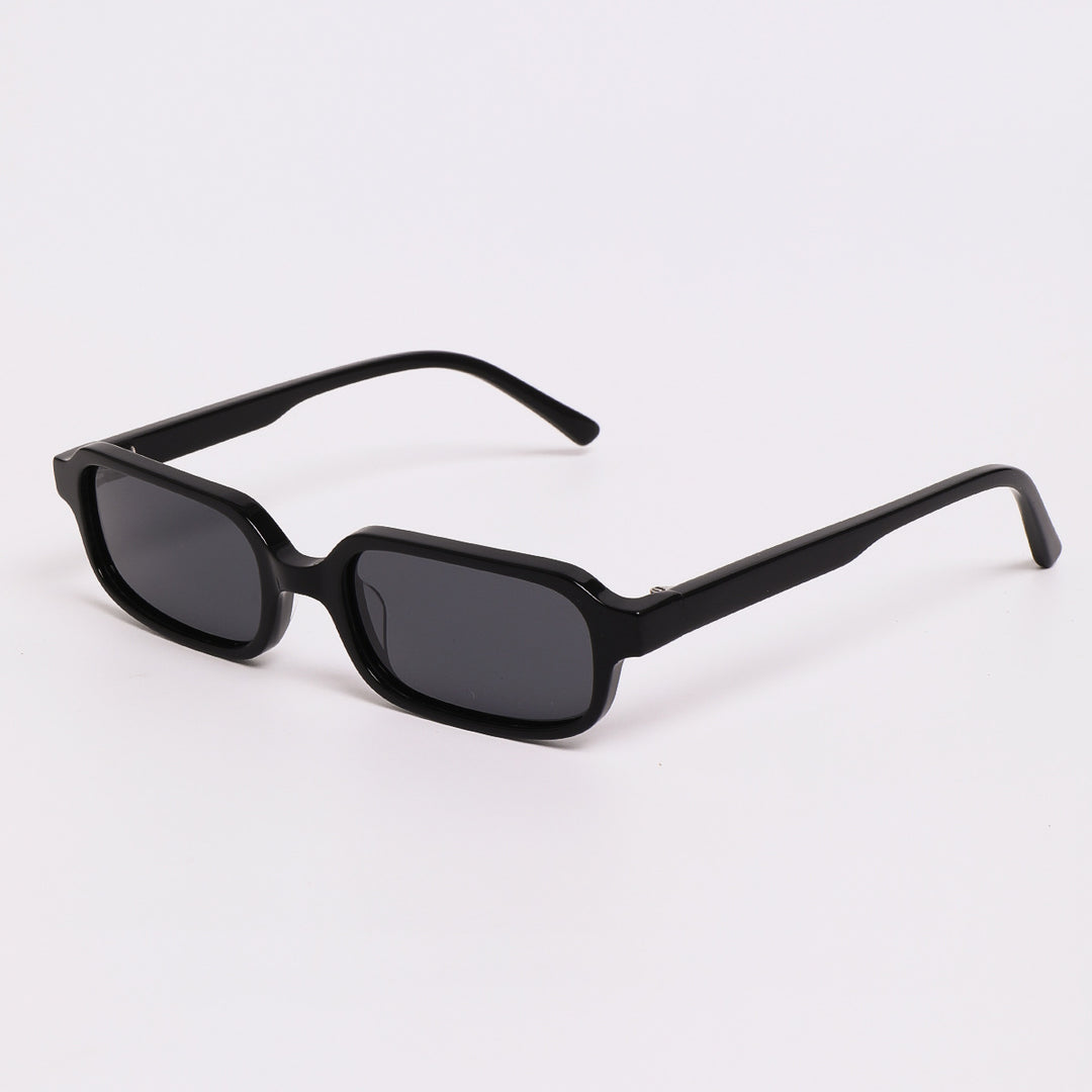 Dame solbrille i moderne, kantete design med høyt utviklede UV-beskyttelseslinser Luvikno
