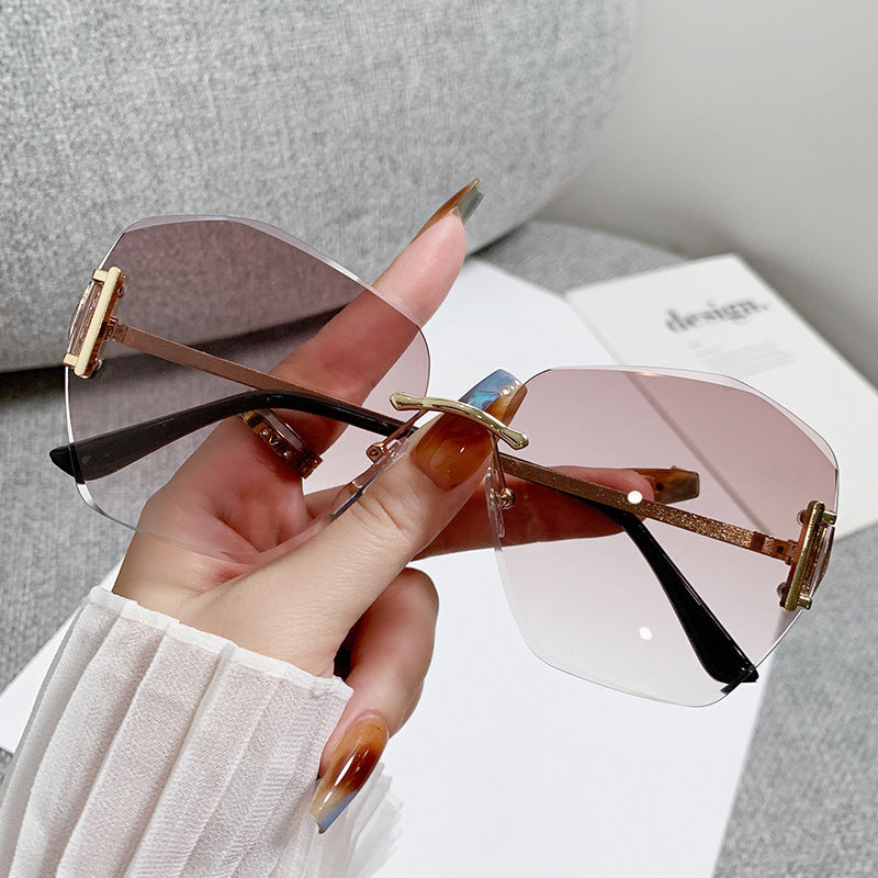 Dame futuristisk kvadrat solbrille Luvikno