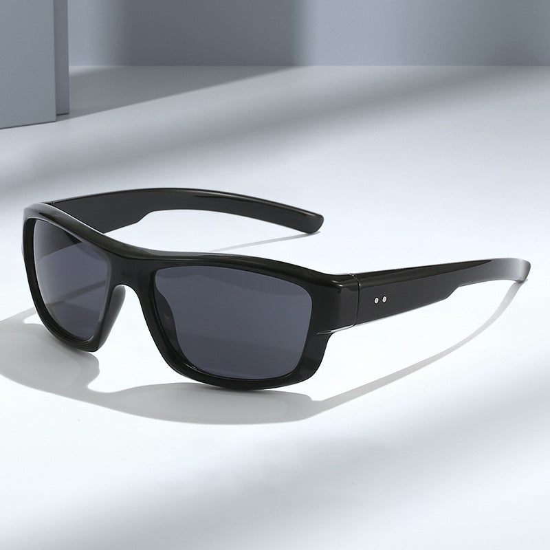 Dame Sport-solbrille med robust ramme og UV-beskyttelse Luvikno