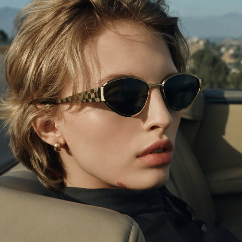 Dame Cat-Eye solbriller med elegant design og luksuriøse detaljer Luvikno