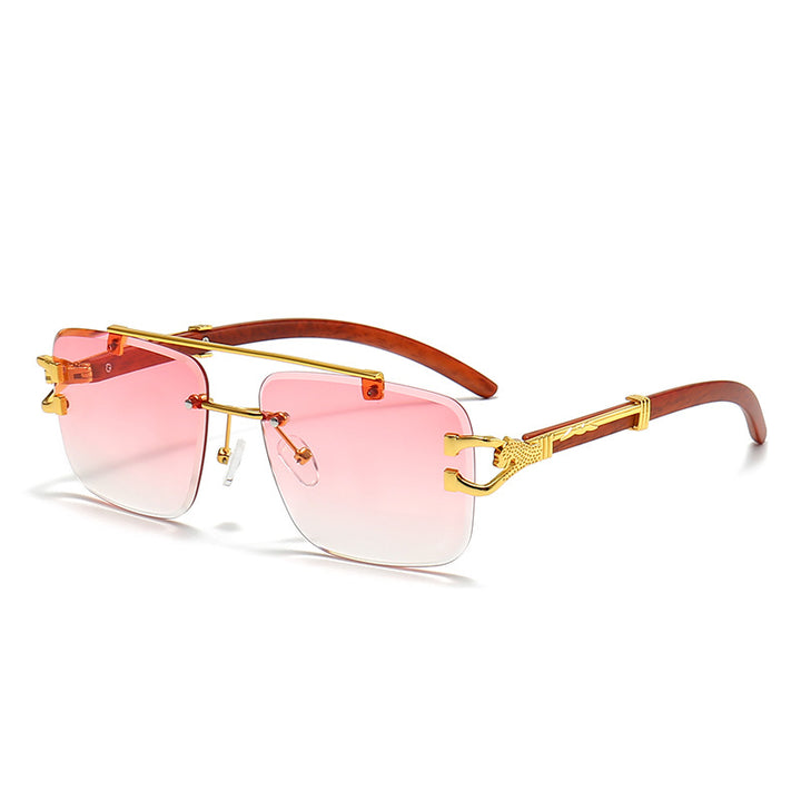 Dame moteriktig brille med stilfull treramme Luvikno