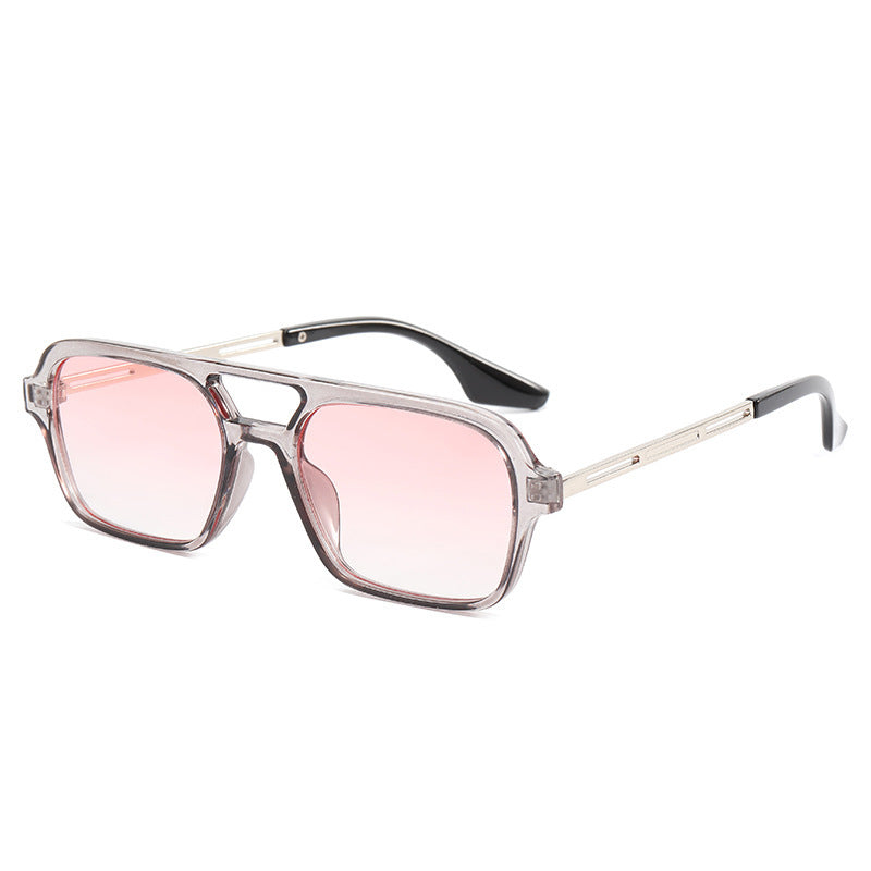 Dame designer solbriller med elegant transparent ramme og gule glass Luvikno