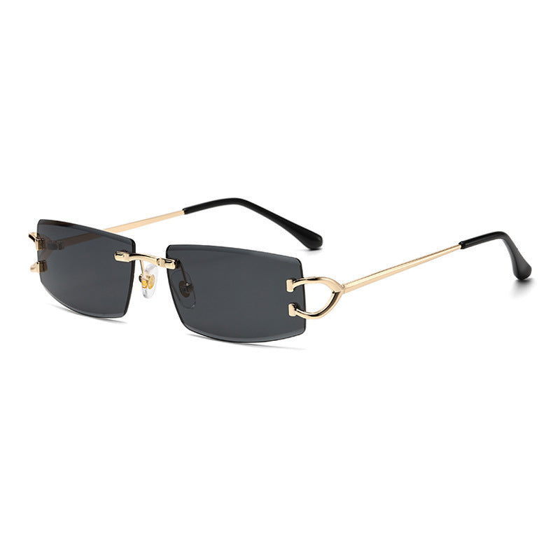 Dame Elegant Minimalistisk Solbrille med unike Metalldetaljer Luvikno