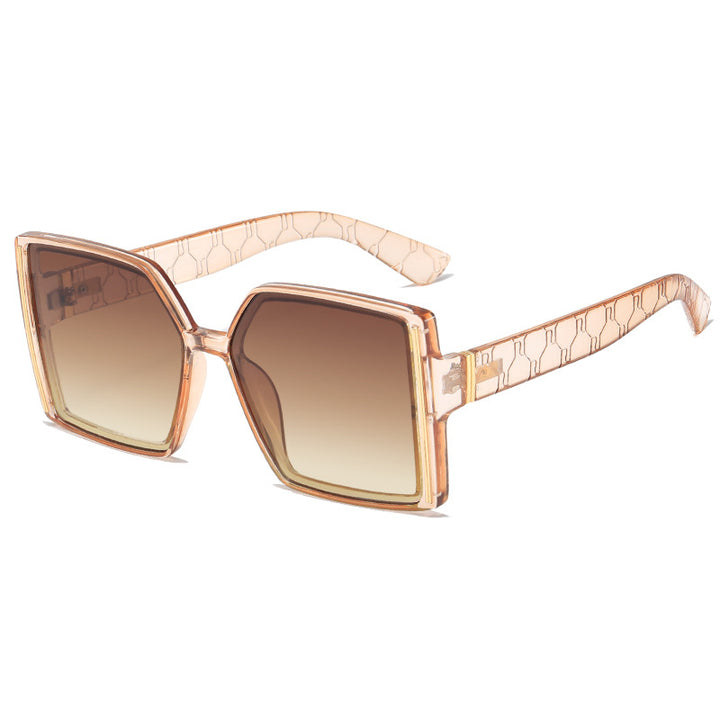 Damer fashionable solbriller i retro-inspirert design Luvikno