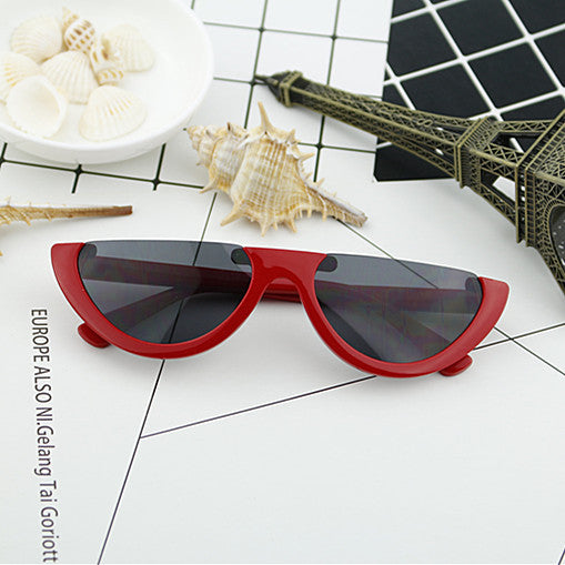 Dame Cat-Eye Briller med markant ramme og speilbelagte glass Luvikno