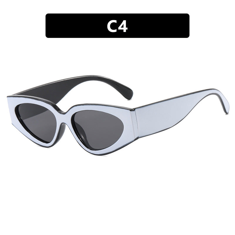 Dame Cat-Eye solbriller med ekstravagant design og beskyttende UV-filter Luvikno