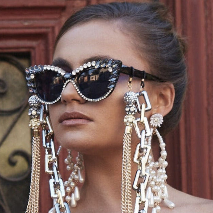 Damer ekstravagante Cat-Eye solbriller med glitrende rhinestones Luvikno