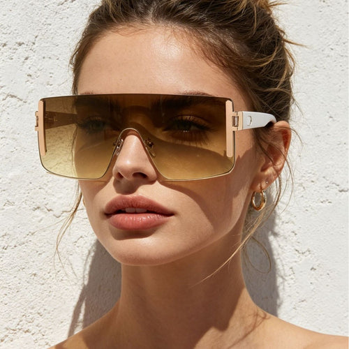 Dame oversized solbrille med moderne futuristisk design Luvikno