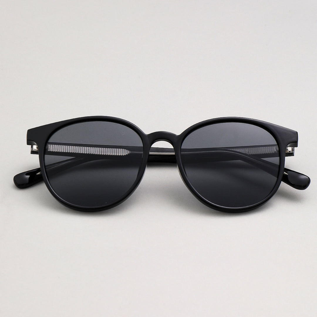 Dame moterik solbrille i elegant, rund design med UV-beskyttelse Luvikno
