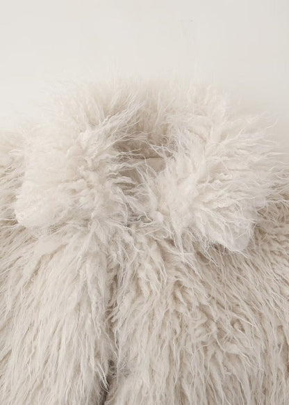 Luvik | Tekokarvaneule