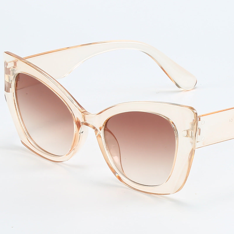 Dame Modische Cat-Eye Solbrille med elegant design Luvikno