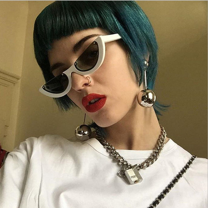Dame Cat-Eye Briller med markant ramme og speilbelagte glass Luvikno