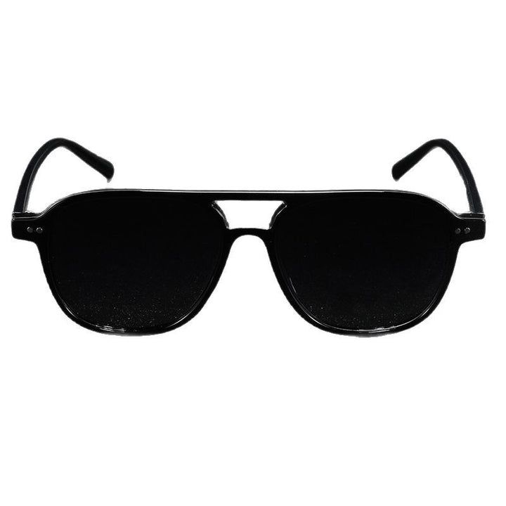 Dame designer solbrille med trendy havskilpadde ramme og UV-beskyttelse Luvikno