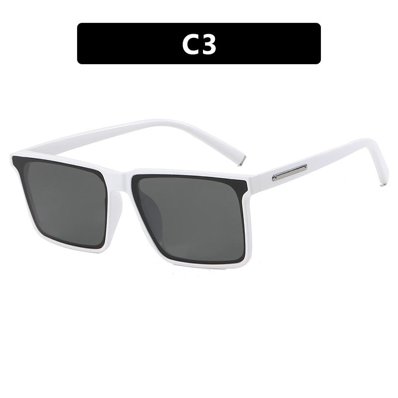 Dame kvadratisk solbrille i elegant, moderne design Luvikno