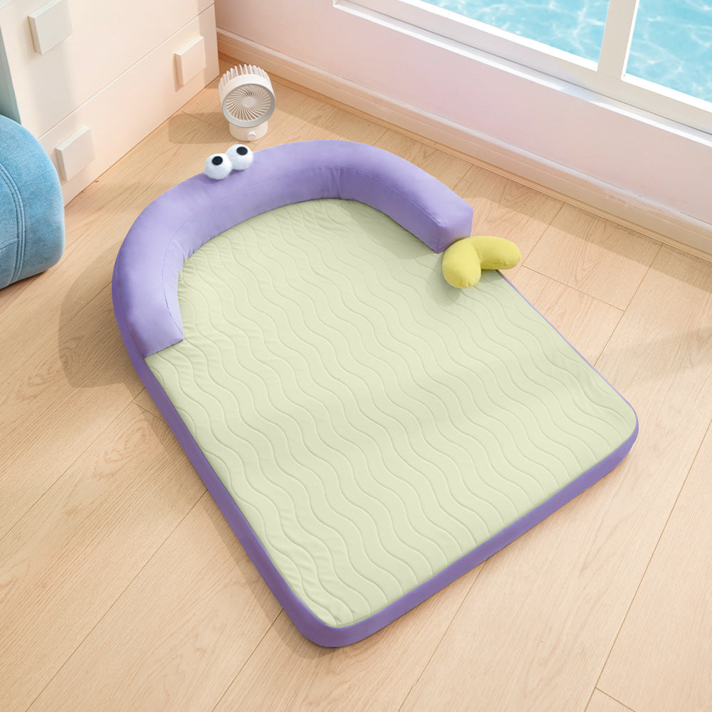 Unisex nan ergonomisk baby-liggmatte med polstret hodekant og vaskbart trekk Luvikno