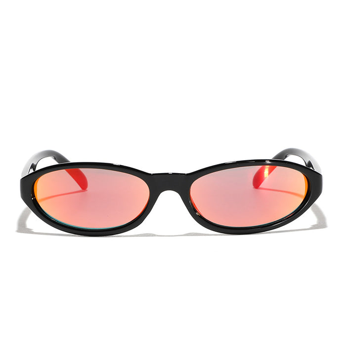 Dame motetrender solbrille i stilfullt retrodesign Luvikno