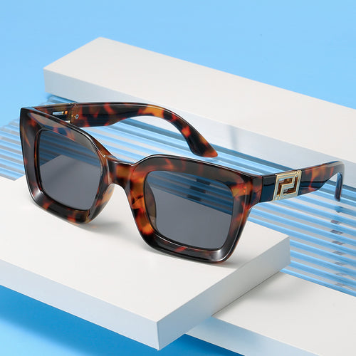Dame kvadratisk solbrille med luksuriøs design Luvikno
