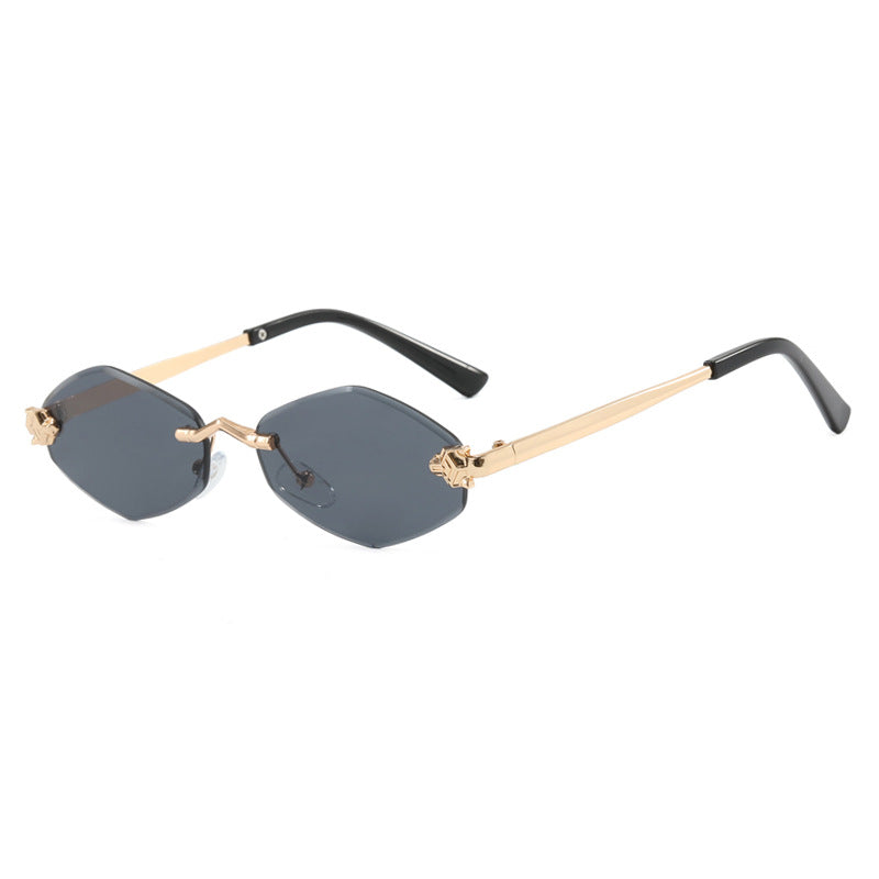 Dame geometrisk solbrille med dobbelt metallramme og beskyttende linser Luvikno