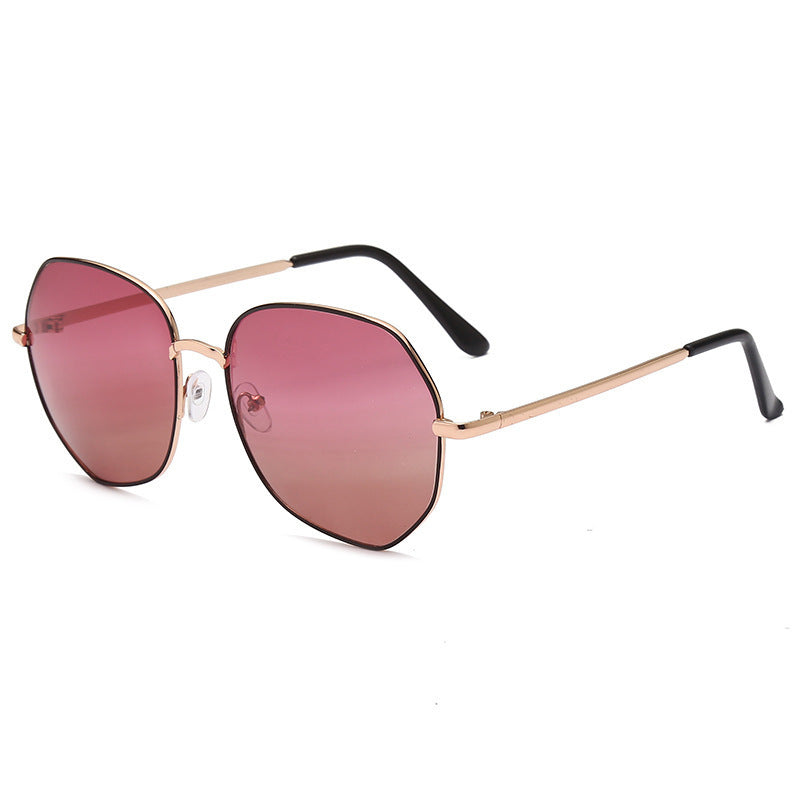 Damer moteriktig solbrille med åttekantet form og polarisert glass Luvikno