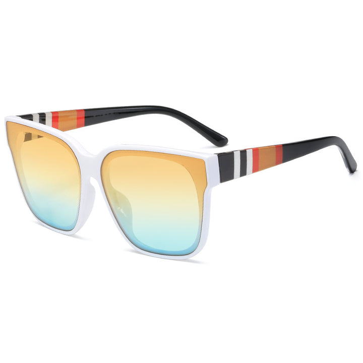 Dame moteriktig solbrille med markant oversized ramme og UV-beskyttelse Luvikno