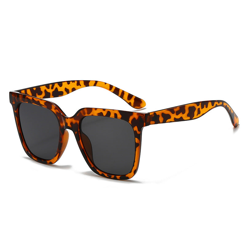 Dame moterik kvadratisk solbrille Luvikno