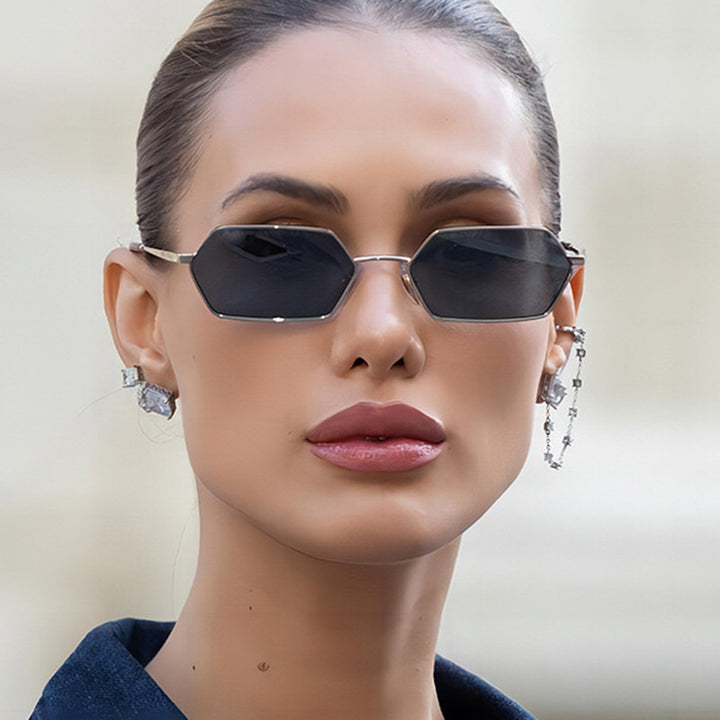 Dame hexagonal solbrille med elegant metallramme og UV-beskyttelse Luvikno