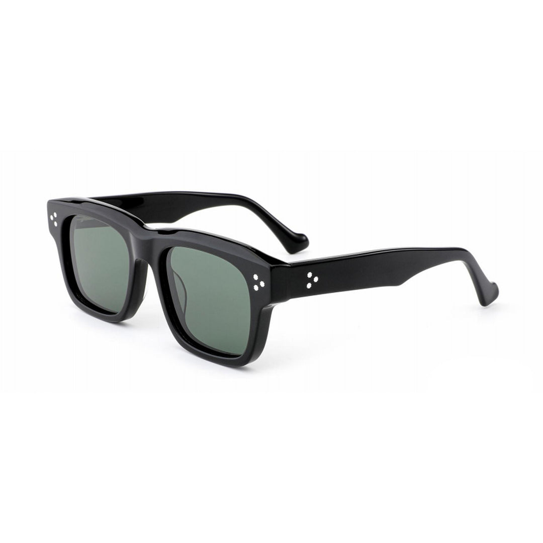 Dame designer solbrille i retro-inspirert kvadratdesign med høykvalitets plastramme Luvikno