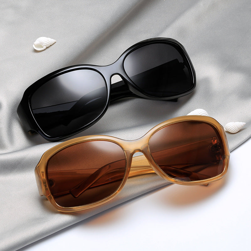 Dame stilfull oversized solbrille med elegant mønster Luvikno