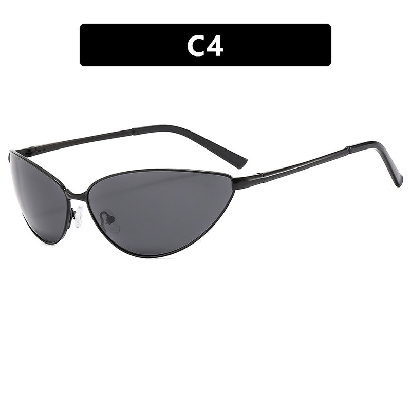 Damer Cat-Eye solbriller med moderne metallramme Luvikno