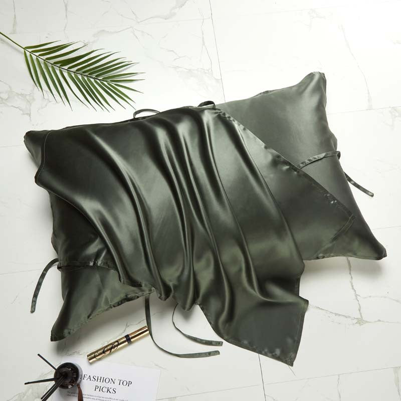 Dame silke putetrekk med elegant design Luvikno