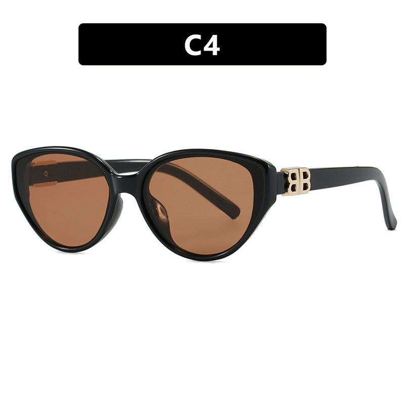Dame modische Cat-Eye solbriller med elegant metallramme og UV-beskyttelse Luvikno
