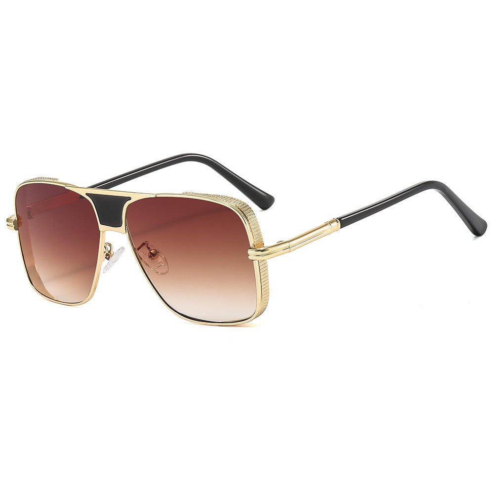 Dame elegant solbrille med moderne oversized ramme Luvikno