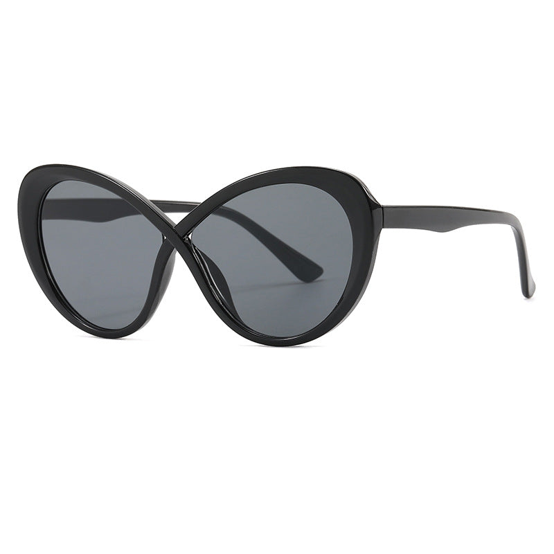 Dame Cat-Eye solbriller med speilfolierte glass Luvikno