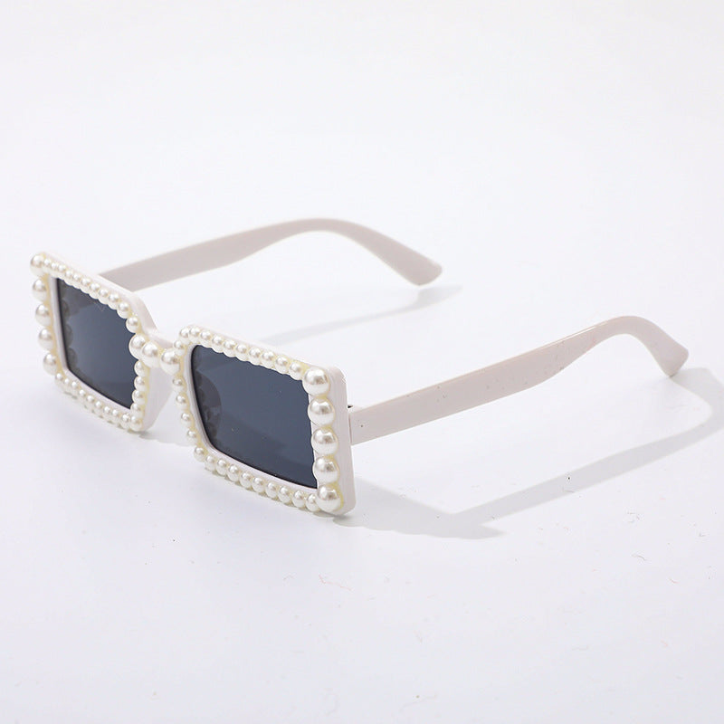 Dame stilig solbrille med perlepynt Luvikno