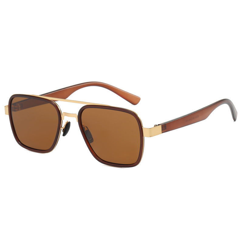Dame moteriktig solbrille med firkantet ramme og innovative linser Luvikno