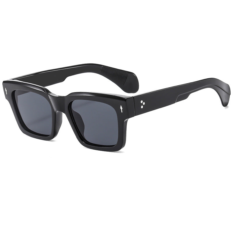 Dame kvadratisk solbrille med luksuriøs ramme og beskyttende UV-filter Luvikno