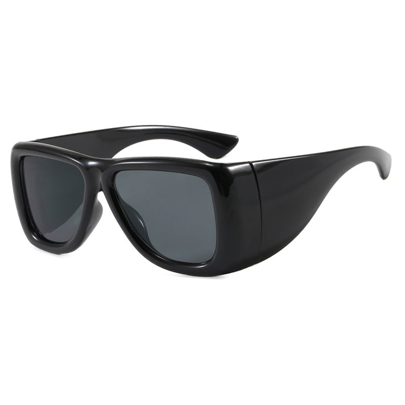 Damer trendy oversized solbriller med markant skjoldpatt-design Luvikno