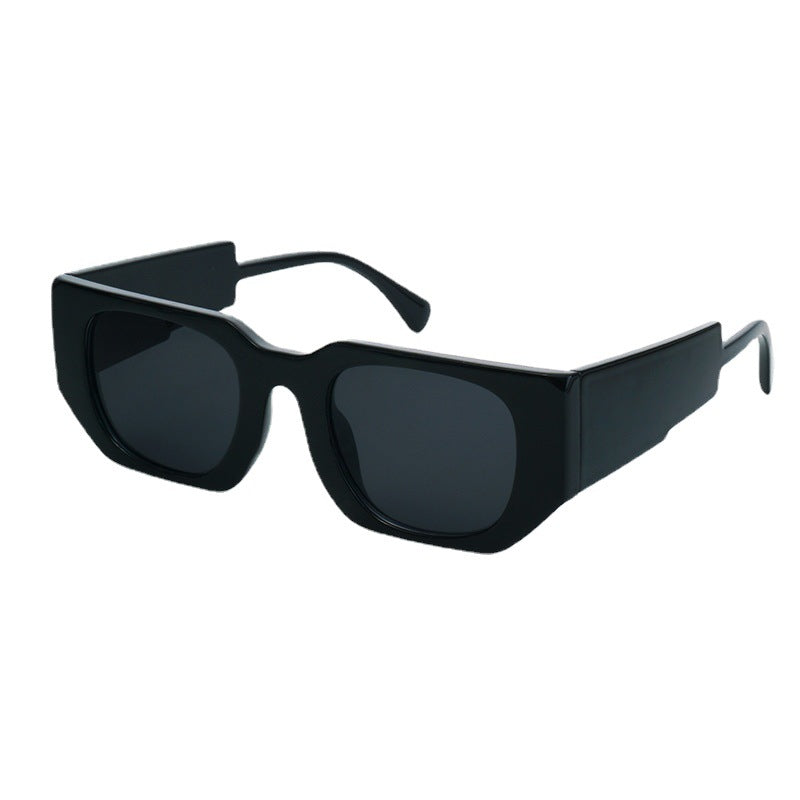 Dame Modisch solbrille med kantet ramme og UV-beskyttelse Luvikno