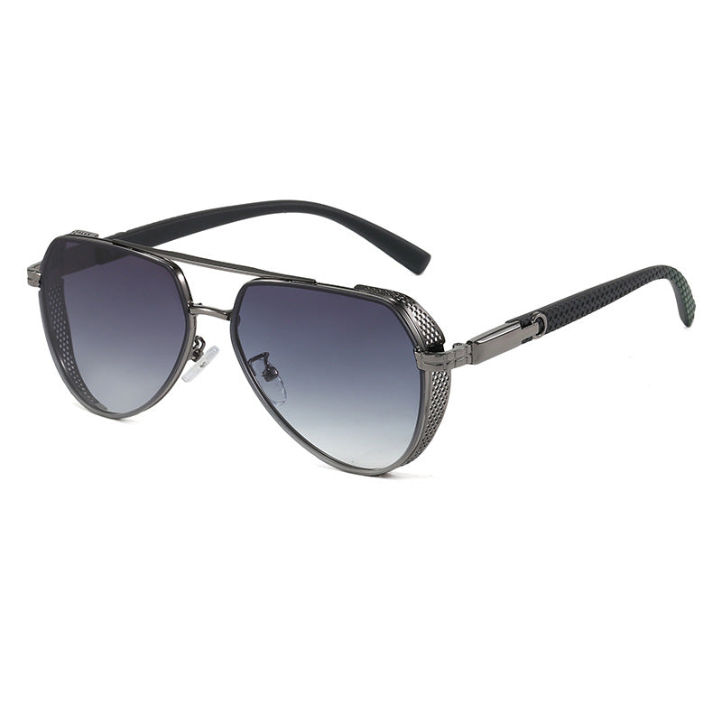 Dame moteriktig solbrille med stilige aksenter Luvikno