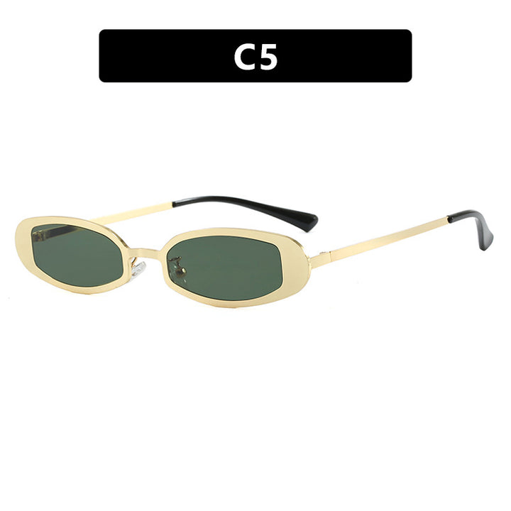 Dame moteriktig brille med elegant metallramme og fine aksenter Luvikno