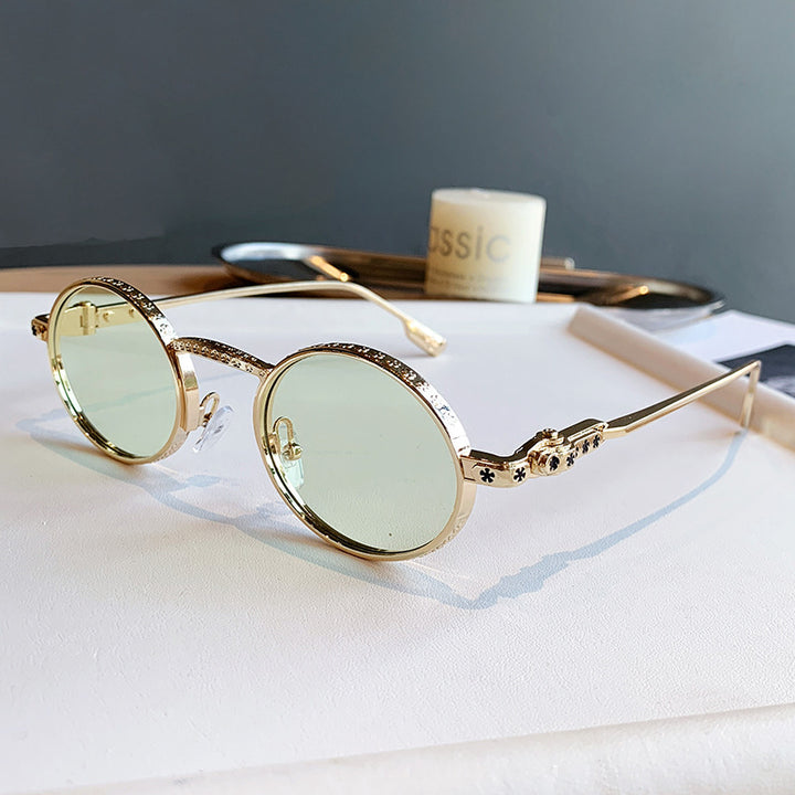 Dame Elegant solbrille med filigran detaljer Luvikno