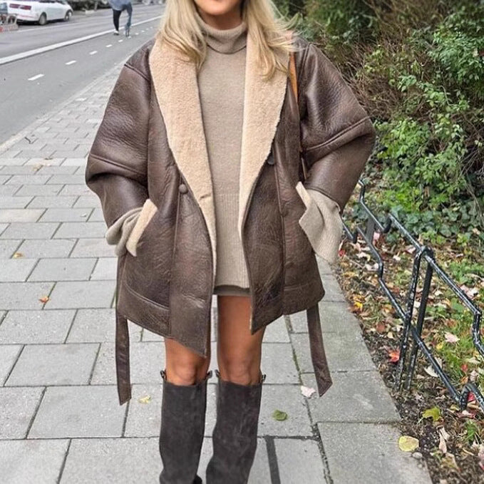 Luvik | Naisten löysä takki pehmeällä vuorilla ja käytännöllisillä taskuilla