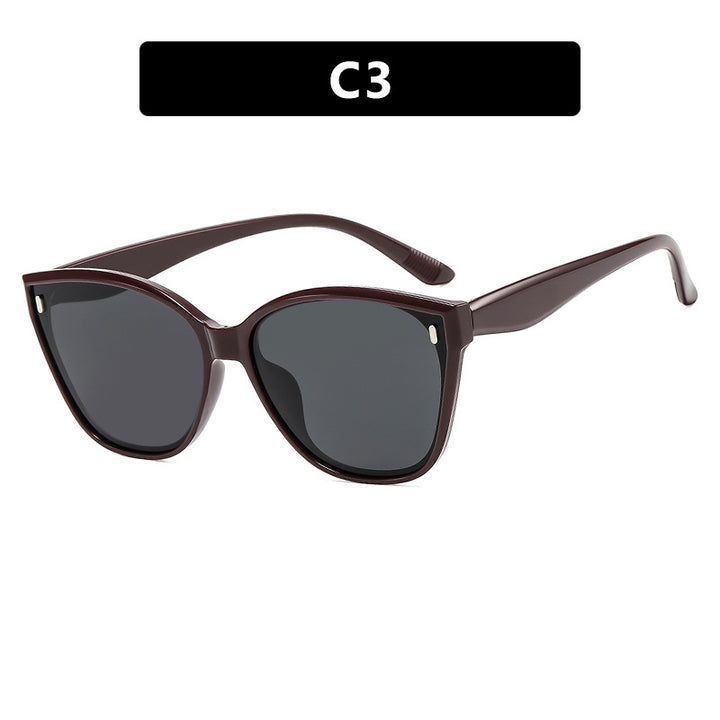 Dame Cat-Eye solbriller med beskyttende UV-filter og stilfull ramme Luvikno