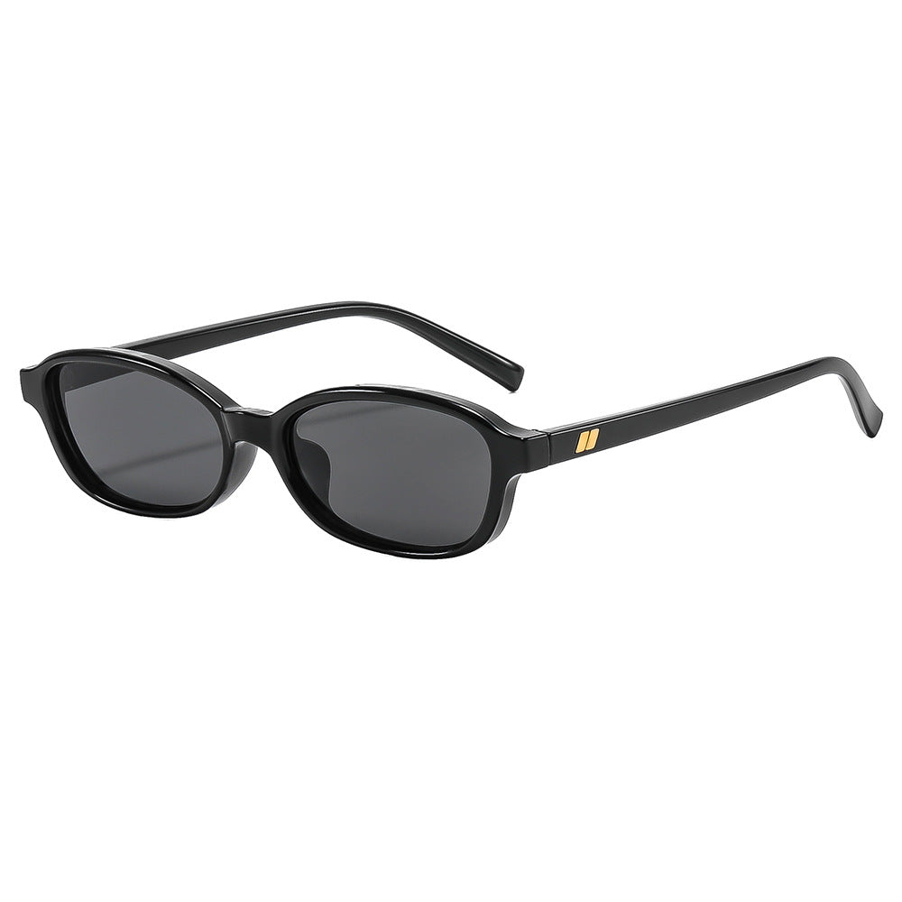 Dame fashionable solbriller i stilren oval design med UV-beskyttelse Luvikno