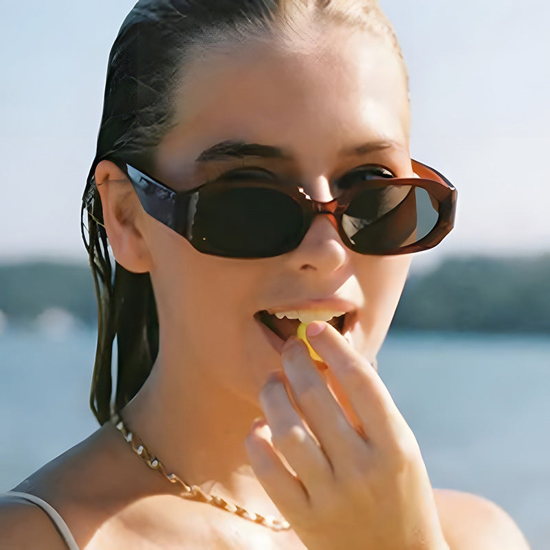 Dame ekstravagant solbrille i stilfull retro-design Luvikno