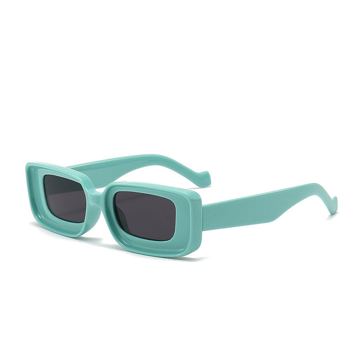 Dame moteriktig firkantet solbrille med innovativt design Luvikno