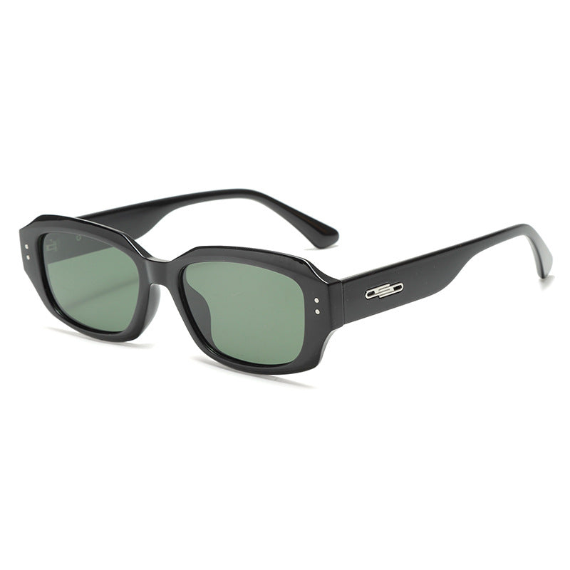 Dame trendy firkantet solbrille med innovativ gjennomsiktig ramme Luvikno