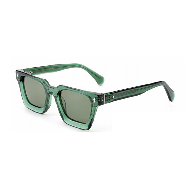 Dame solbrille i moderne design med bred ramme og høyverdig UV-beskyttelse Luvikno