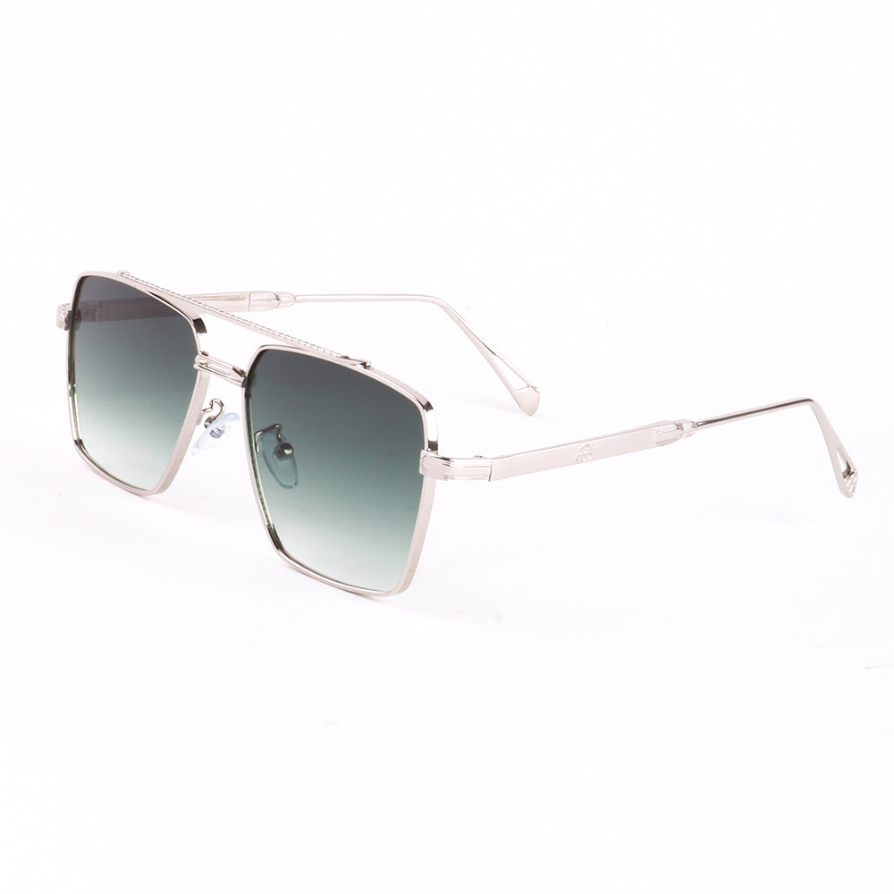 Dame oversized solbriller med elegant metallramme Luvikno
